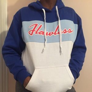 2 tricolores hoodies 🥀💫